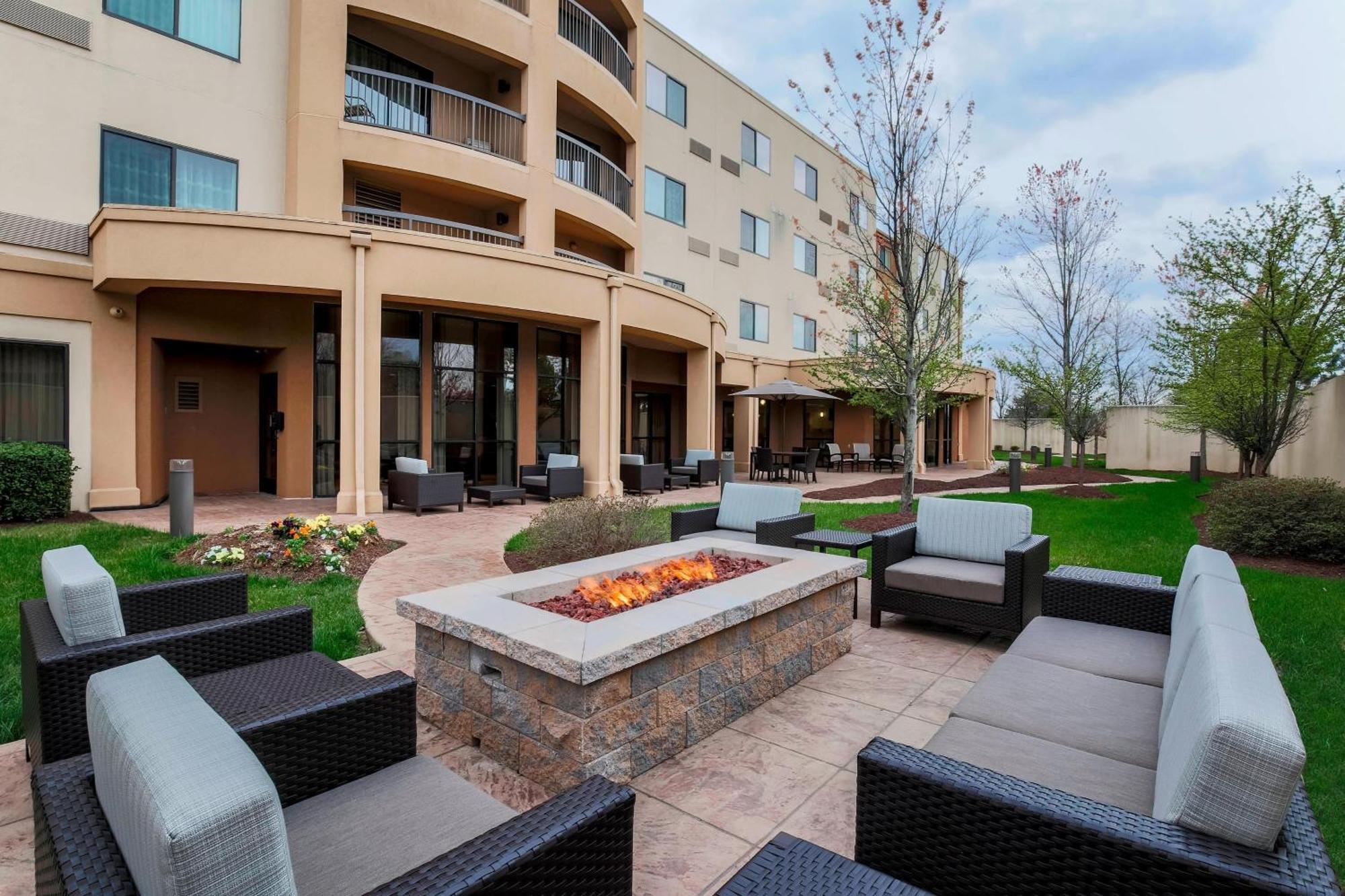 Hotel Courtyard By Marriott Potomac Mills Woodbridge Exteriér fotografie